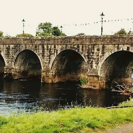 'cliona' Deluxe Double Foxford